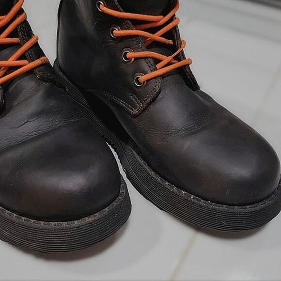 Vtg 90s Yellow Cab dark brown leather platform combat boots - Picture 10 of 15